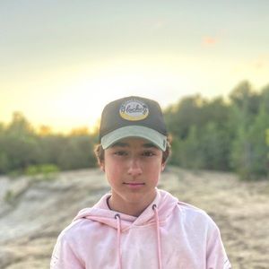 Meet your Posher, Cameron